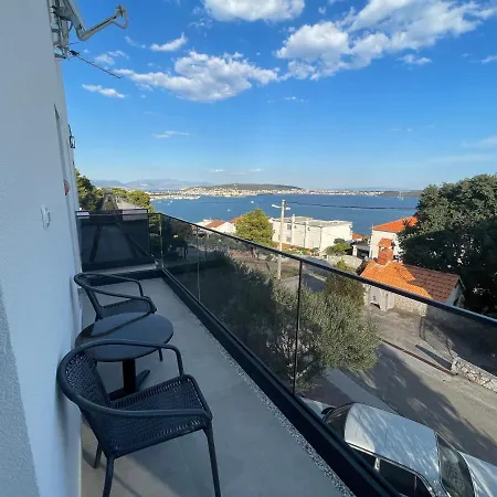 Eva Apartment 2 Trogir Exterior photo