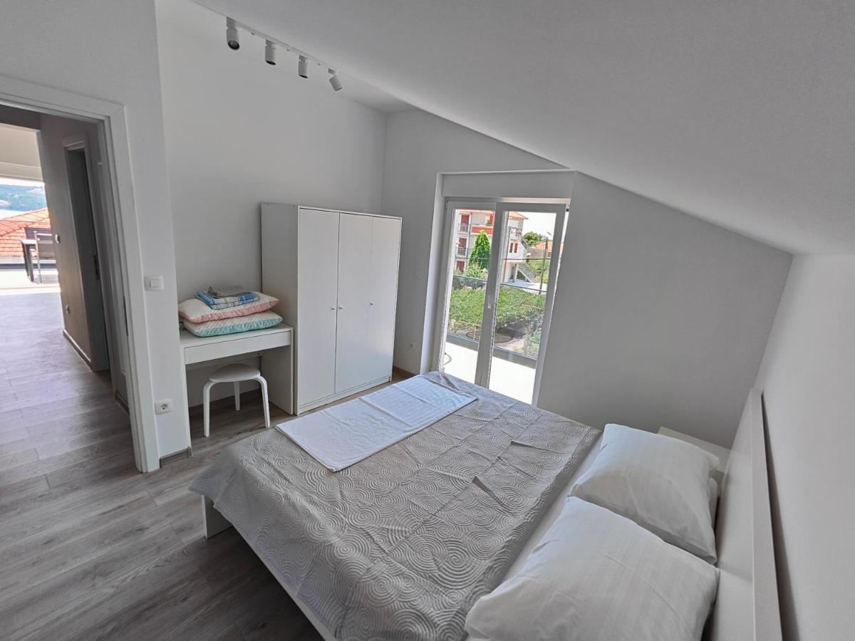 Eva 2 Apartmán *